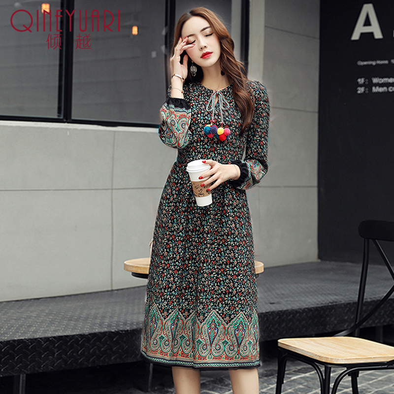 傾越2017春季新款修身小碎花色雪紡連衣裙女裝長袖中長款打底裙子