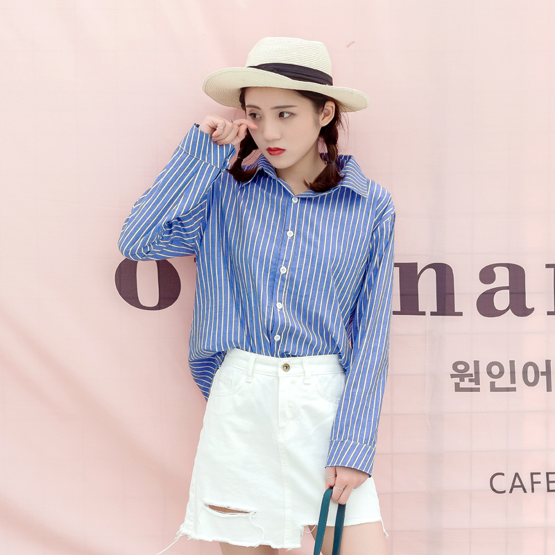 條紋襯衫女長袖夏裝新款夏韓版寬松藍色中長款藍白豎條紋襯衣